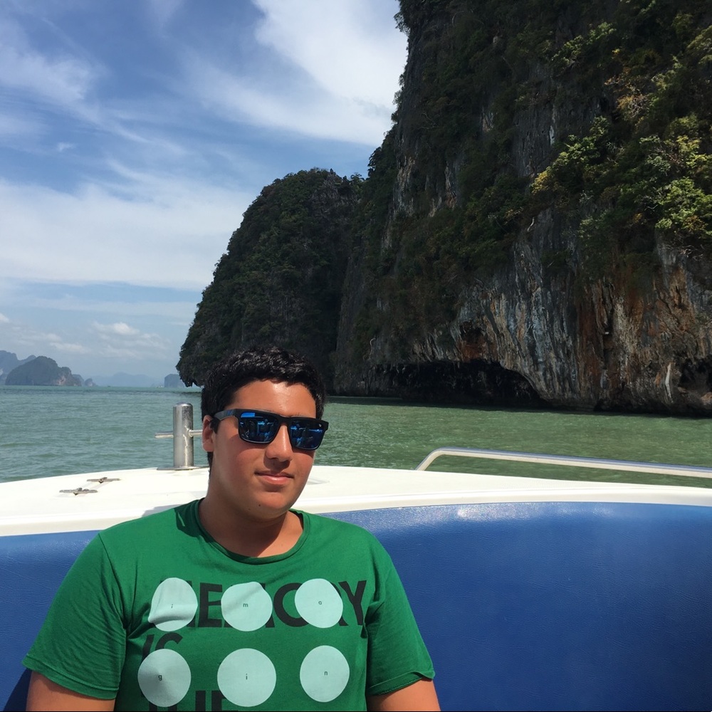 Meet your Posher, Pasha